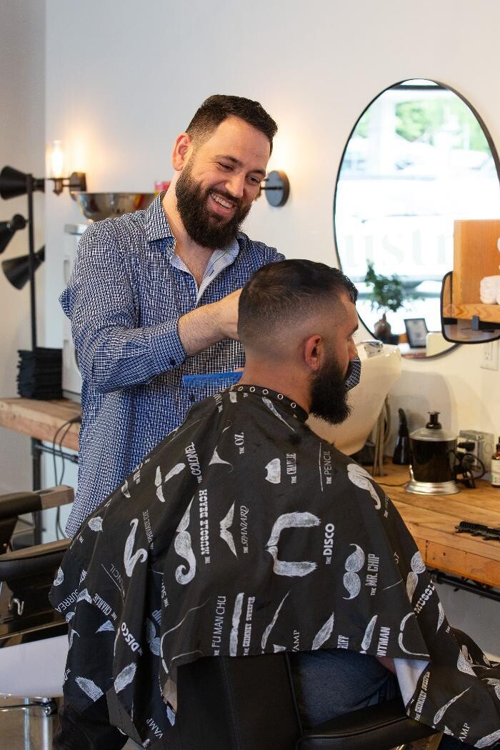 Images Industry Grooming Lounge