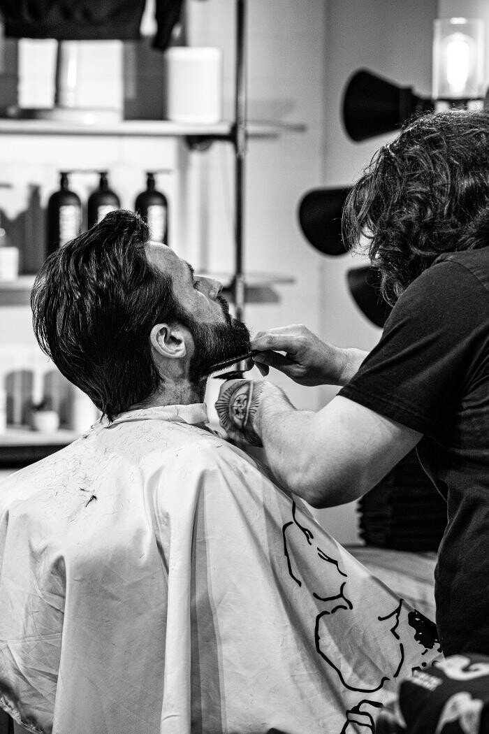 Images Industry Grooming Lounge
