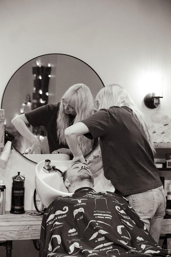 Images Industry Grooming Lounge