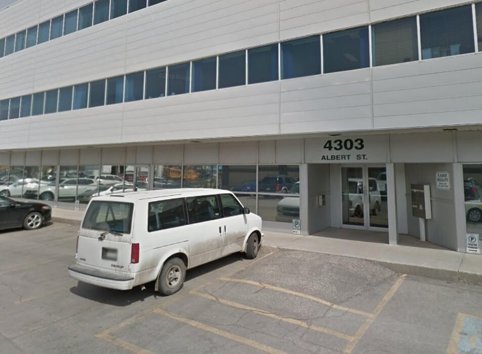 Images In the HOWse Consulting