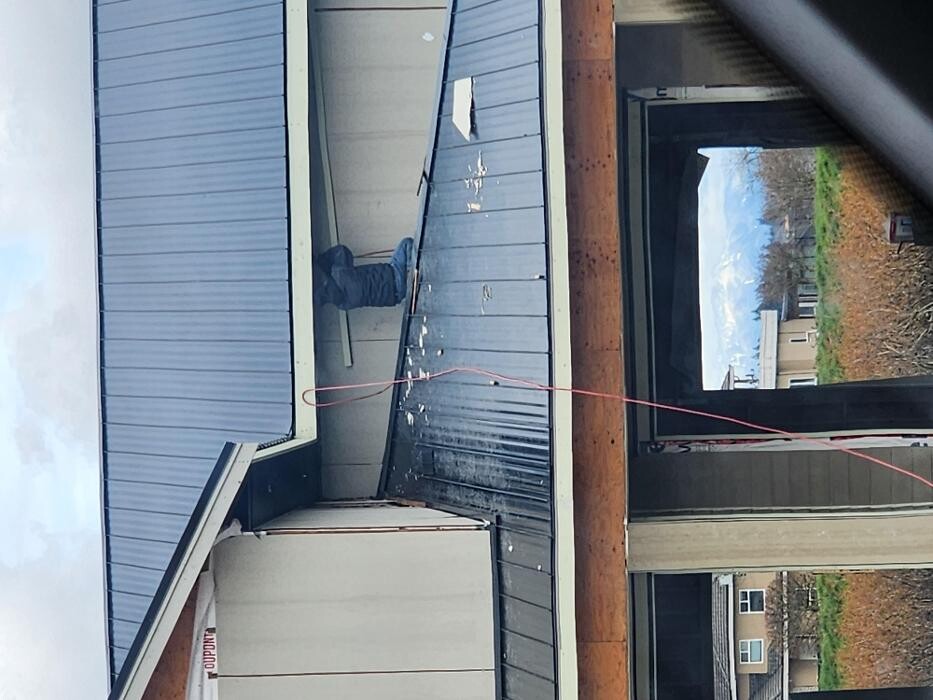 Images SRS ROOFING & exteriors