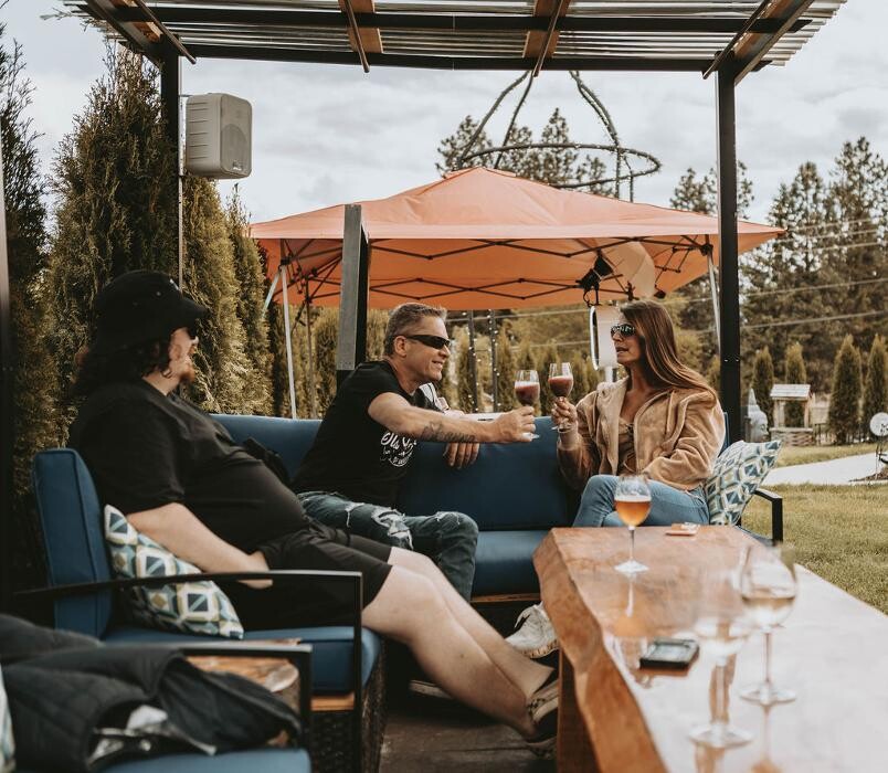 Images Ve Oh Lay Acres Winery & Farm