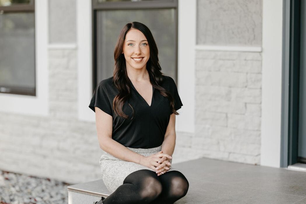 Images Jordan Ponuick, REALTOR