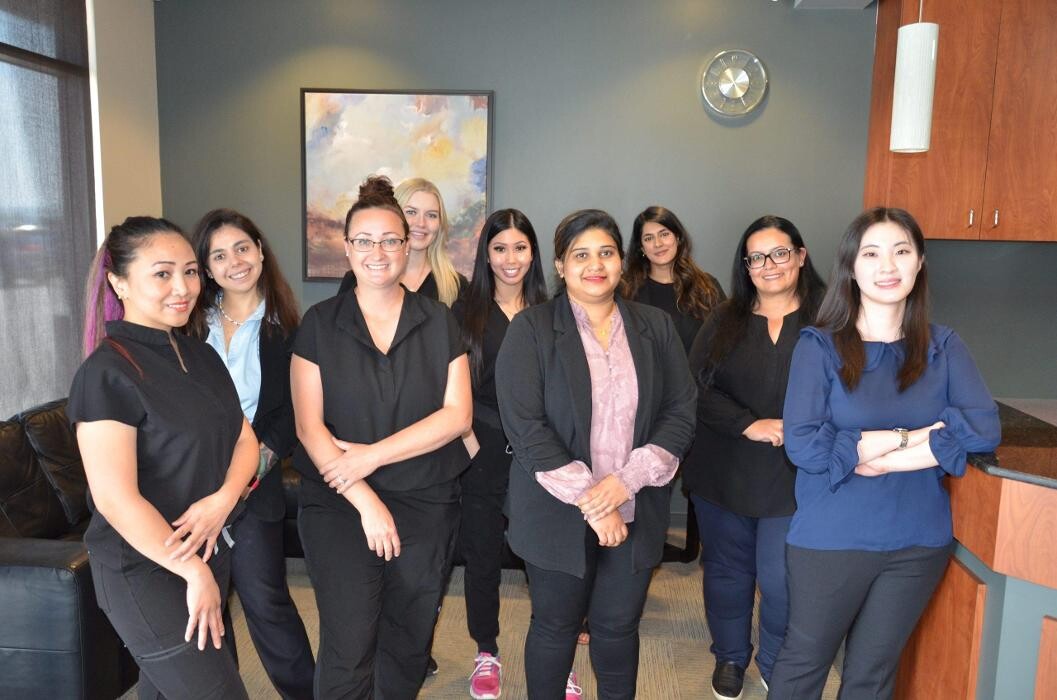 Images Expressions Dental - Emergency Dentist, Root Canals, Tooth Extractions & Dental Cleaning in Calgary