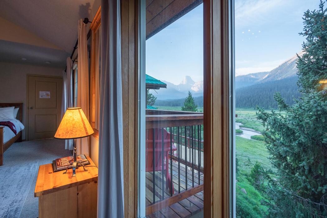 Images Mount Engadine Lodge