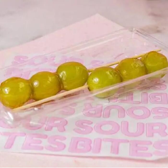 Images Sour bites mtl