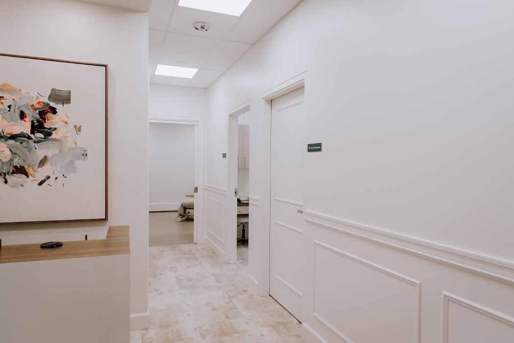 Images De Haar Hair Restoration