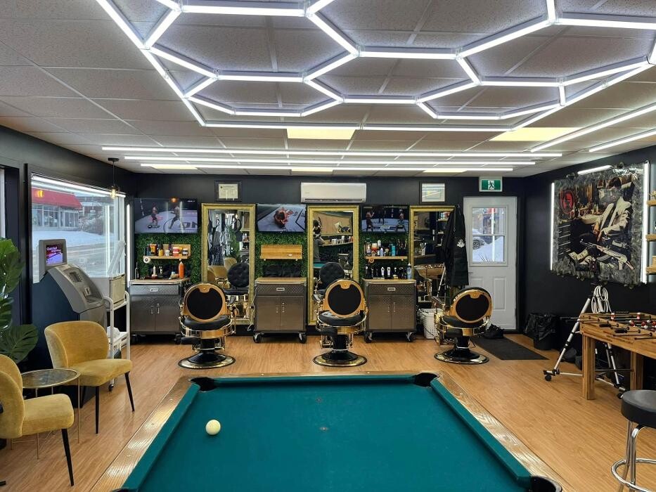 Images Garage Barbershop