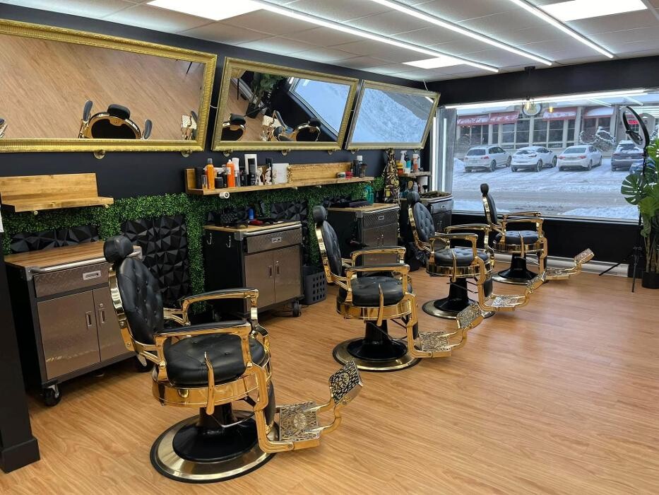 Images Garage Barbershop