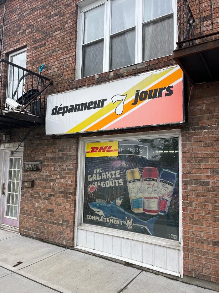 Images DHL Express Authorized Shipping Center