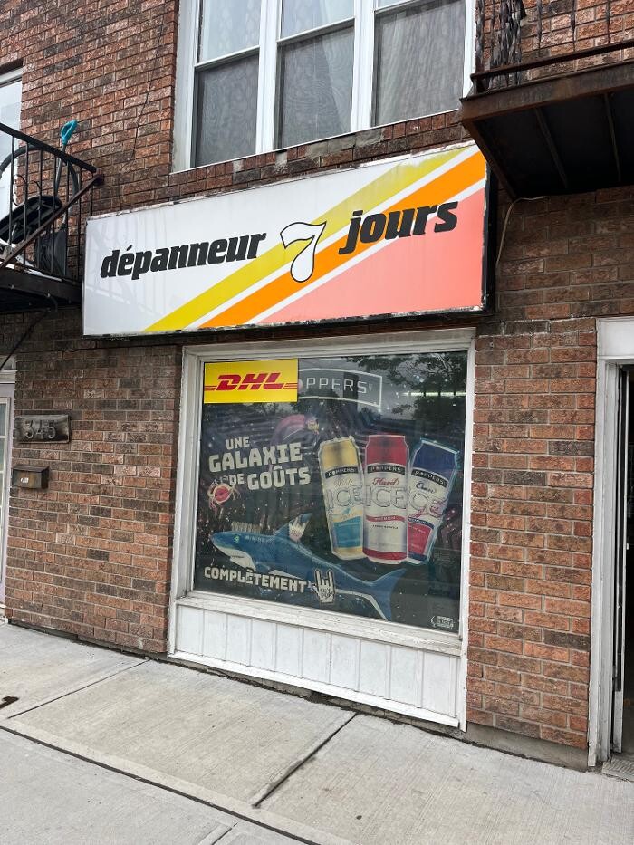 Images DHL Express Authorized Shipping Center