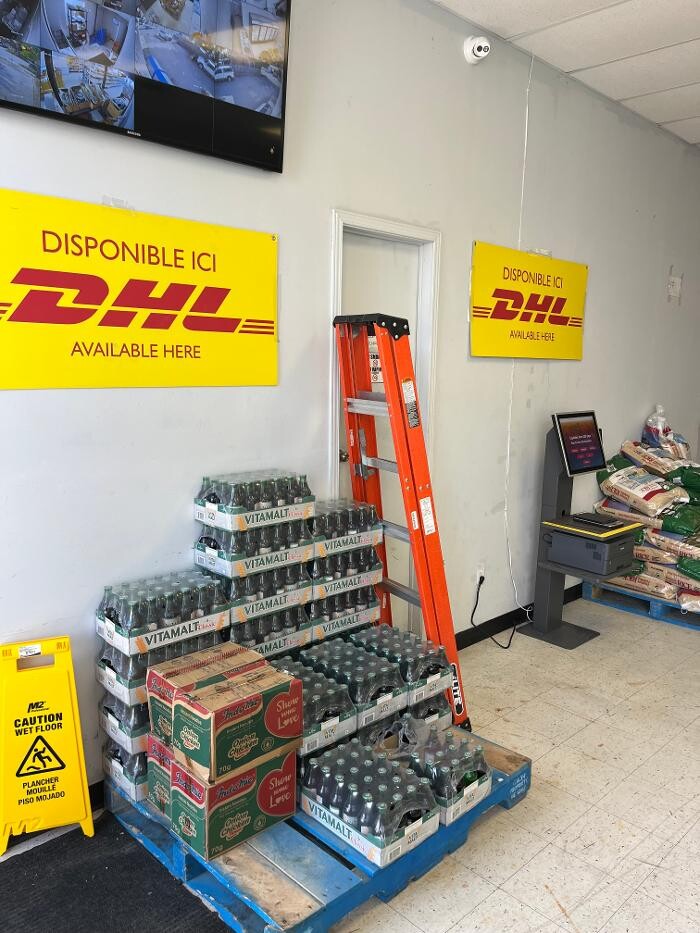 Images DHL Express Authorized Shipping Center