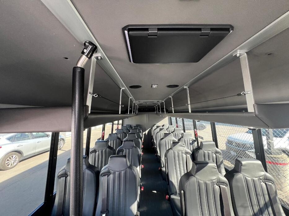 Images Toronto Comfort Shuttle