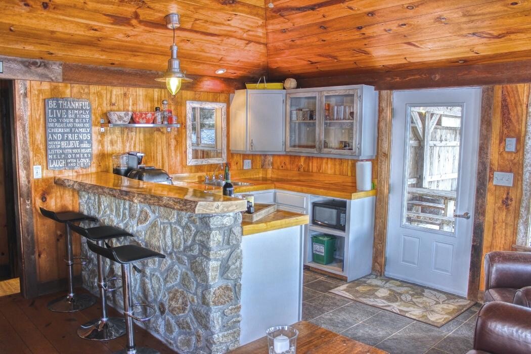 Images Zen Lakeside Getaway Nova Scotia