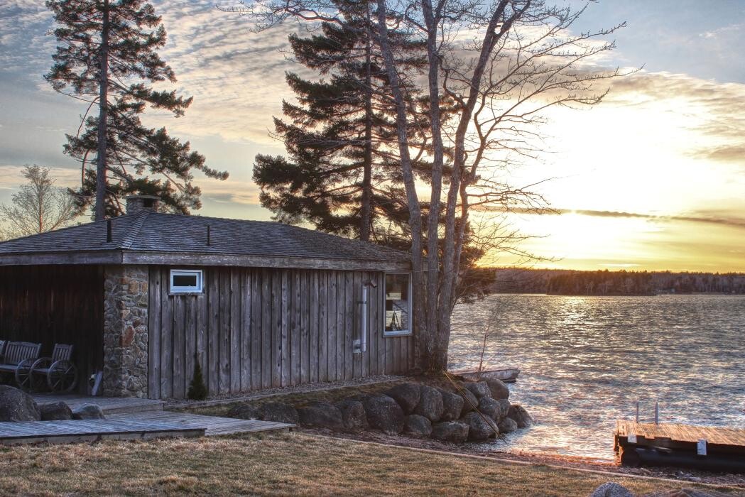 Images Zen Lakeside Getaway Nova Scotia