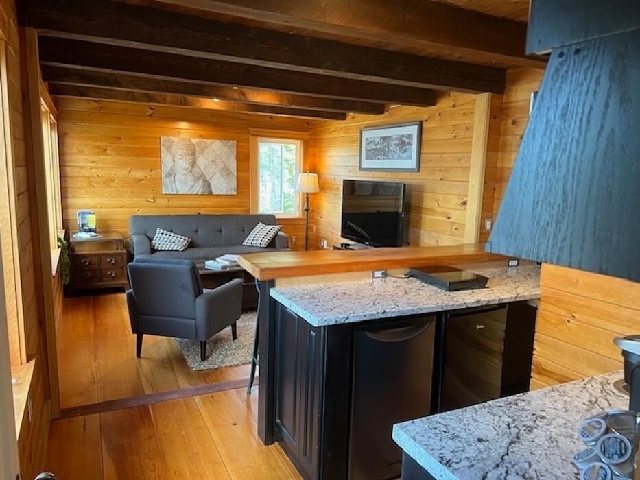 Images Zen Lakeside Getaway Nova Scotia