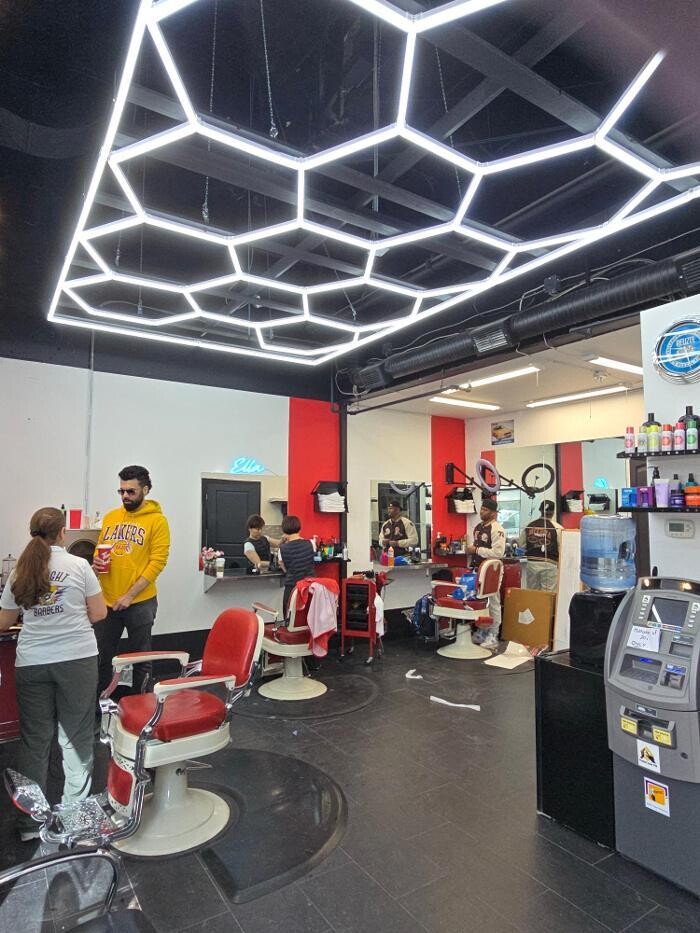 Images Straight 8 Barbers - Aberdeen