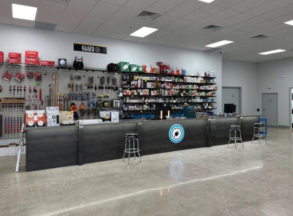 Images CSG Electric Supply Store