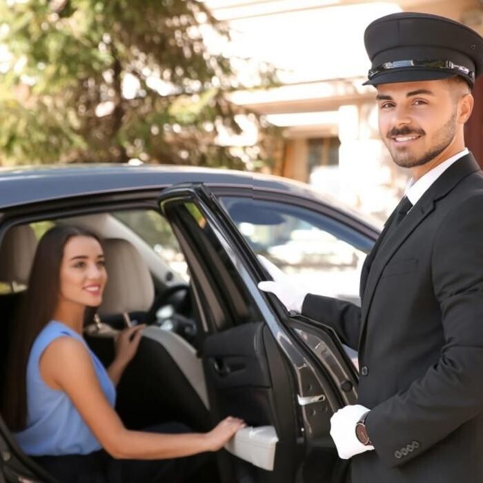 Images PRESTIGE AIRPORT CARS TORONTO