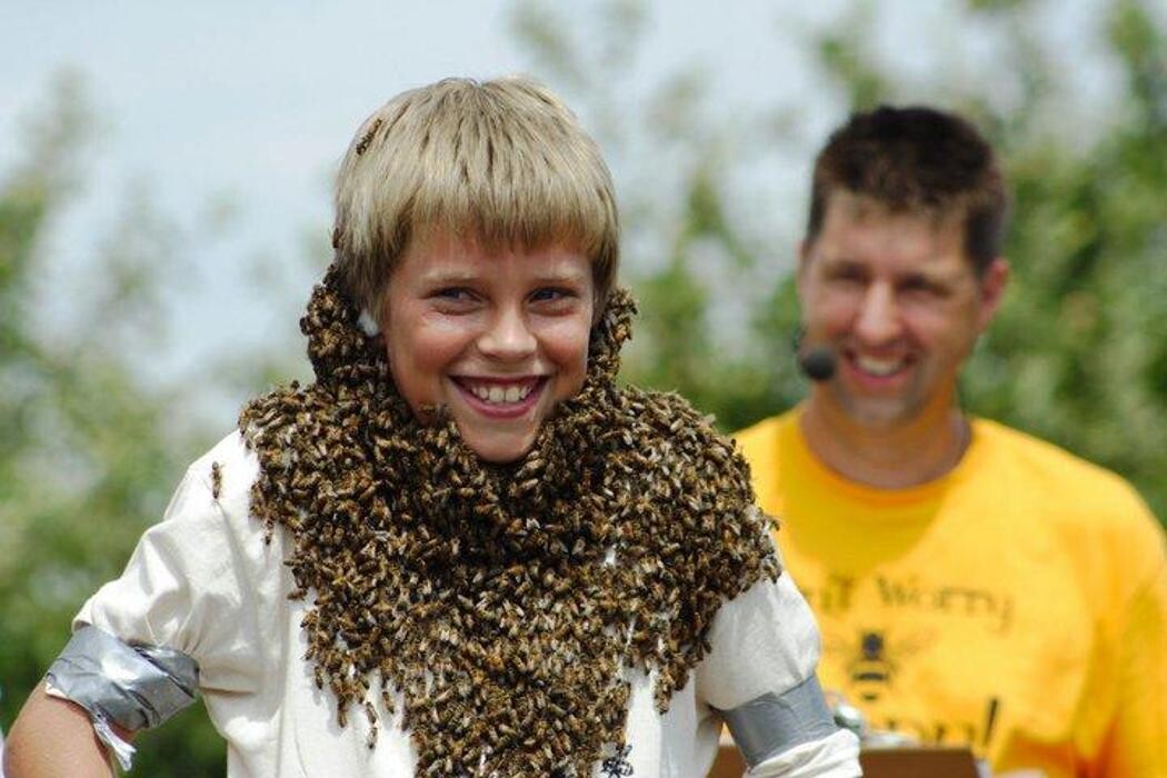 Images Clovermead Adventure Farm | Honey Shop