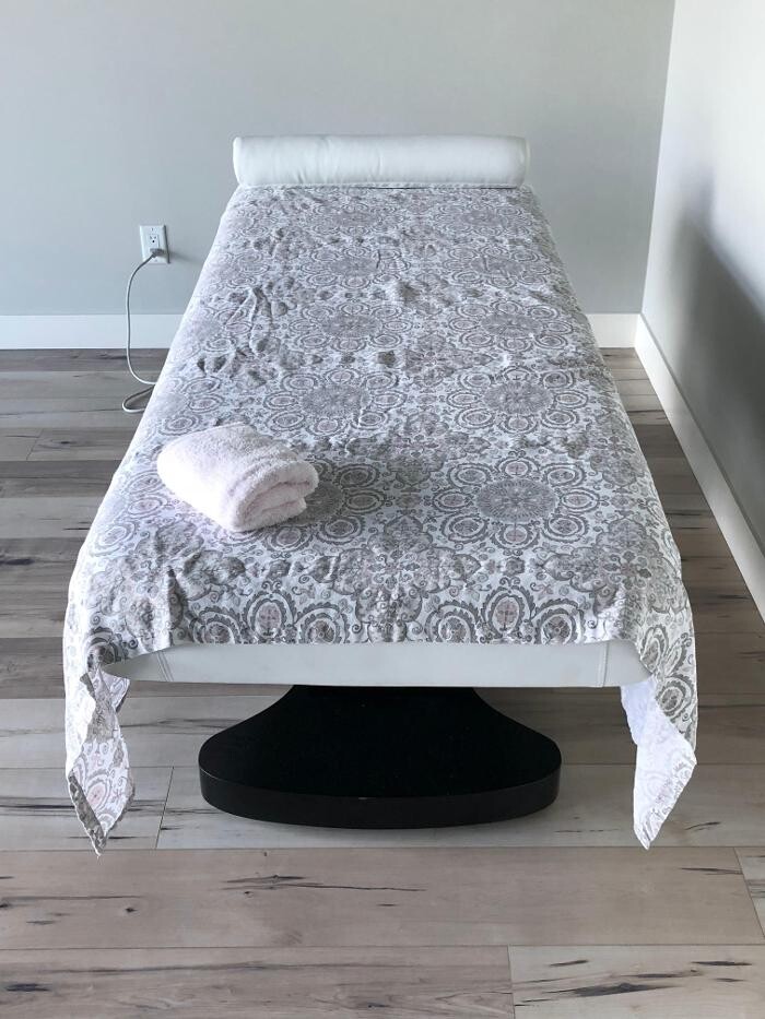 Images Hot Wax Spa & Laser
