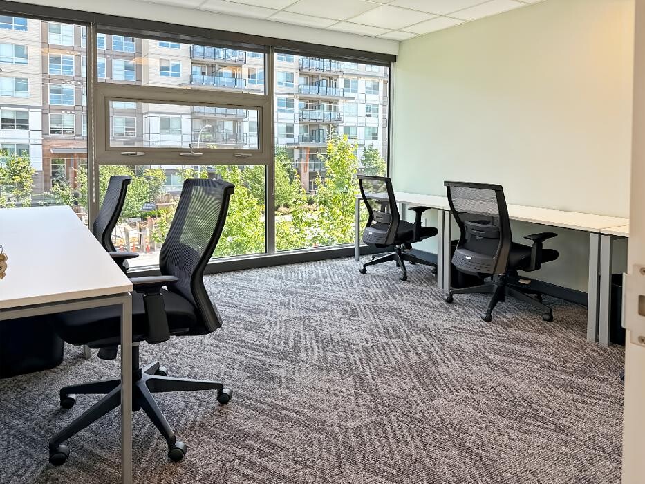 Images Regus Willoughby Town Centre
