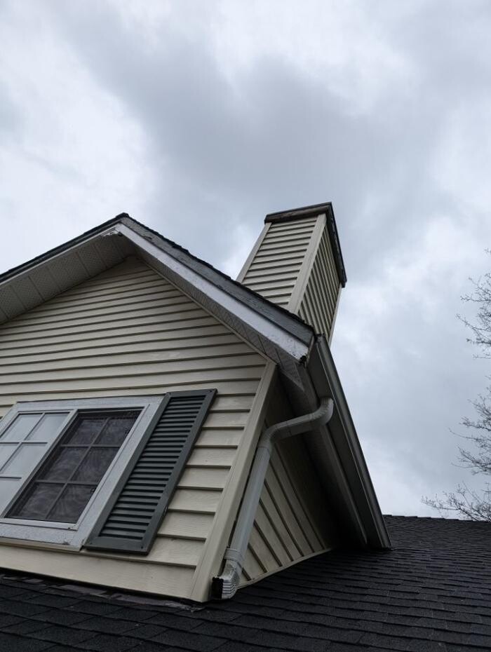 Images Luna Windows & Gutters