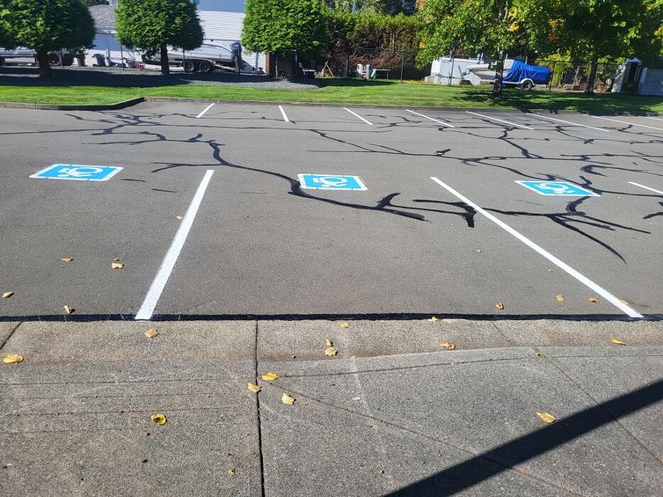 Images Perrier Road Marking