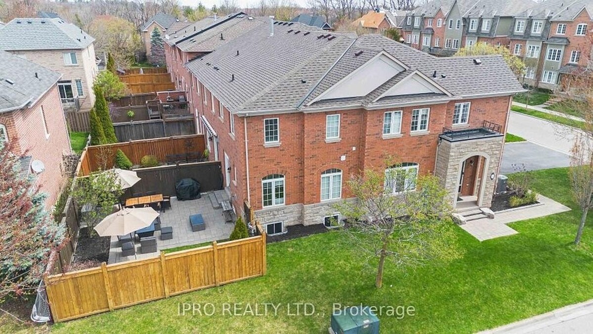 Images Brampton Real Estate Services - Charles Genard