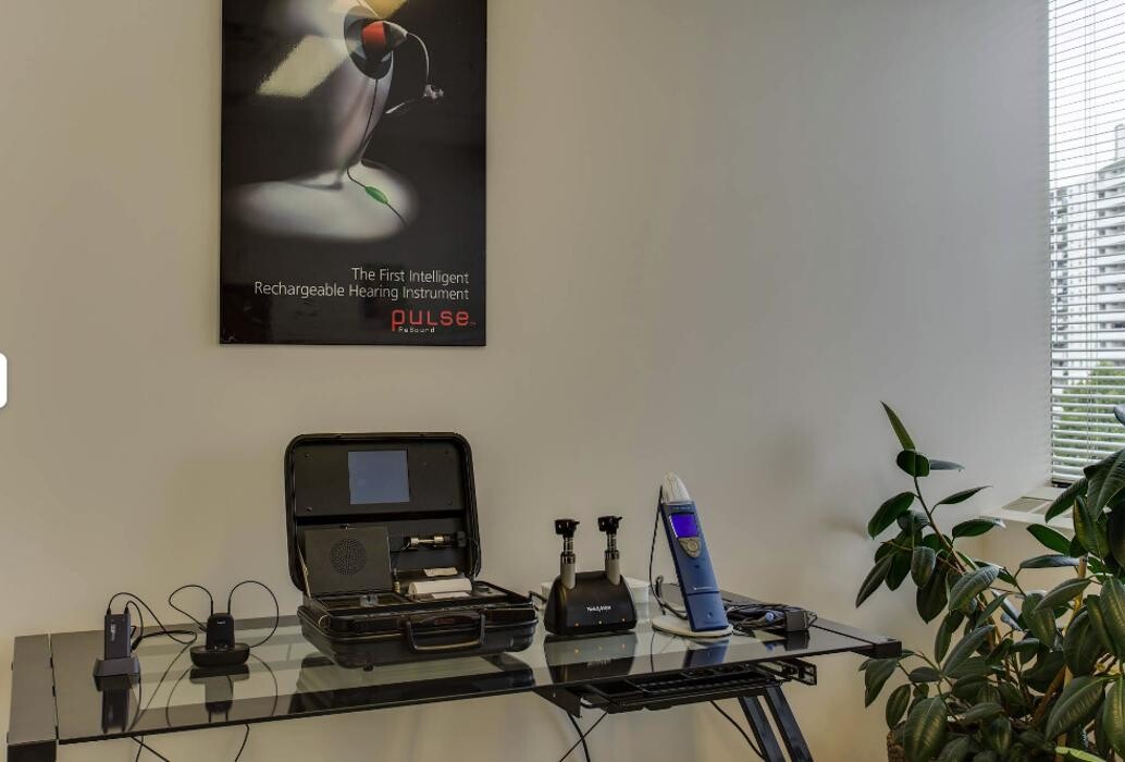 Images The Audiology Centre - Toronto Hearing Services - North York
