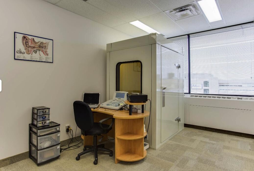 Images The Audiology Centre - Toronto Hearing Services - North York
