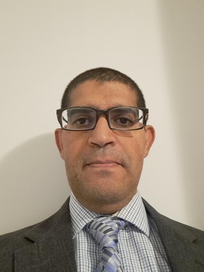 Images Aymane Tabet Conseiller en Sécurité Financière