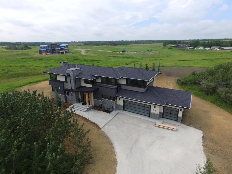 Images Maillot Homes Inc.