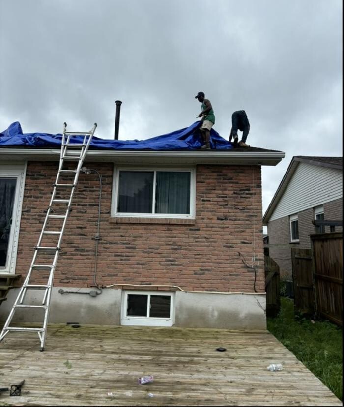 Images Canadian Grizzly Renovations Inc.