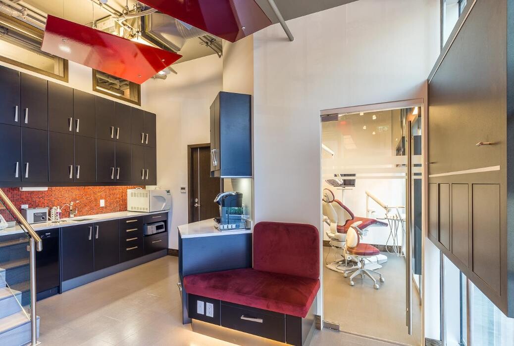 Images Aarm Dental Group on Seymour