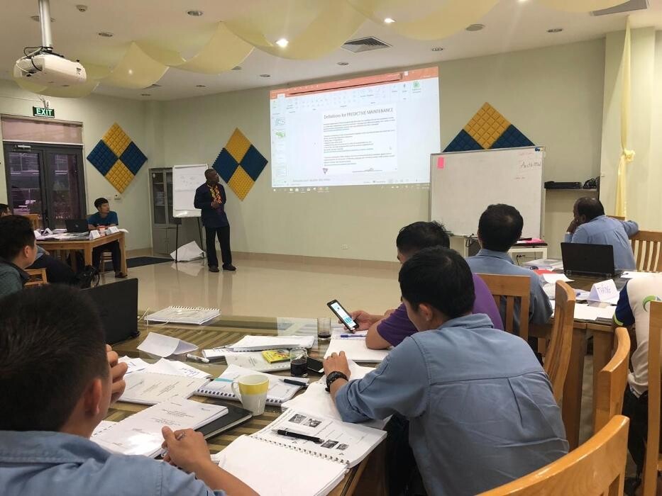 Images Train-Consult Uptimer Ltd