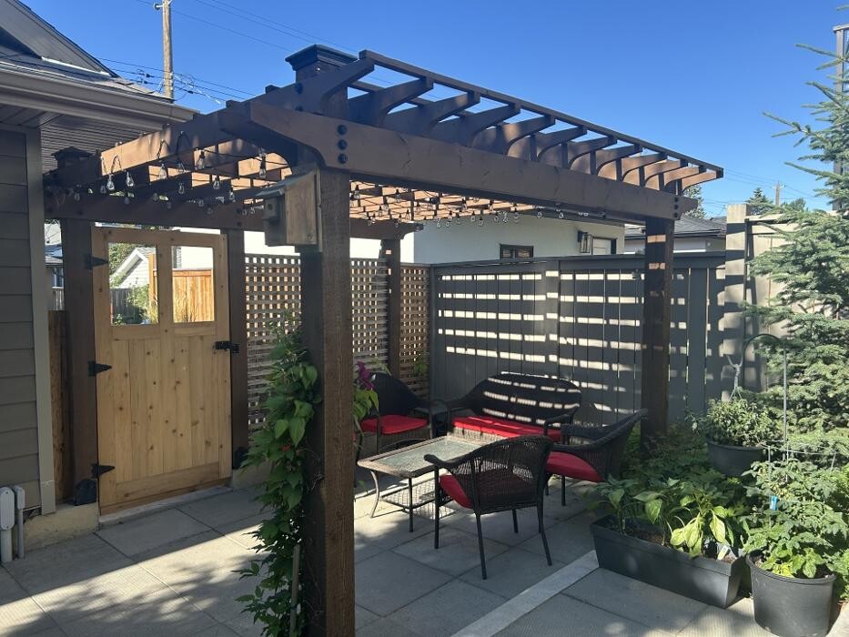 Images Under The Arch Custom Woodworks