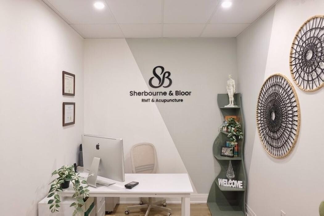 Images Sherbourne & Bloor RMT & Acupuncture