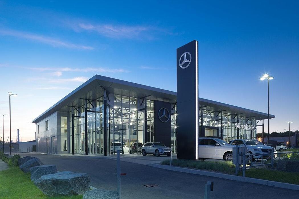 Images Mercedes-Benz Montréal-Est
