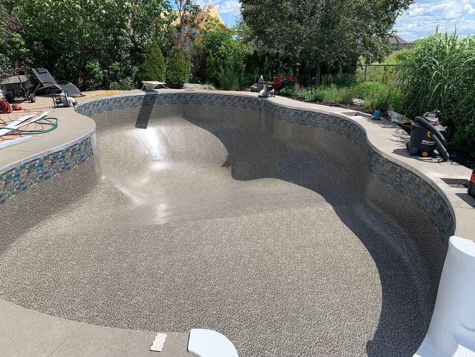 Images 4 Season Pool & Spa Care Inc