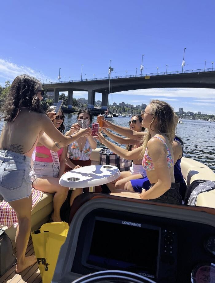 Images SeaSky Cruises Pontoon & Yacht Rental | Vancouver Private Boat Rental