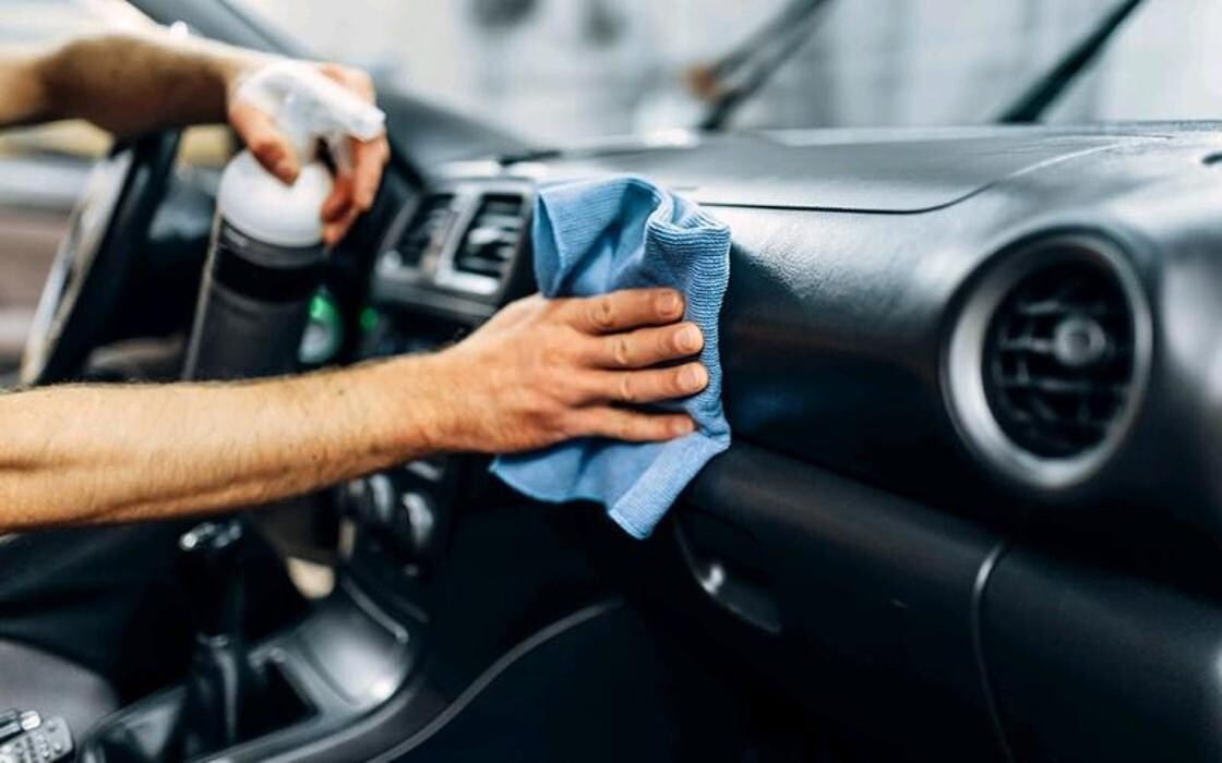 Images Mr. Mobile Car Clean - Car Wash Ottawa