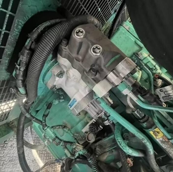 Images North Western Truck & Equipment Repair Ltd.