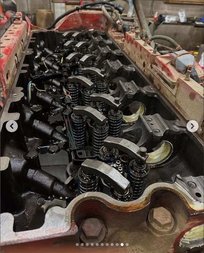 Images North Western Truck & Equipment Repair Ltd.