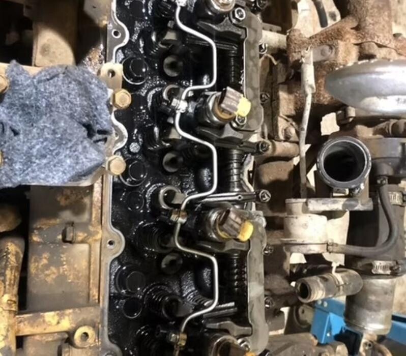 Images North Western Truck & Equipment Repair Ltd.