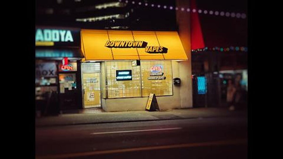 Images Downtown Smokes N Vapes