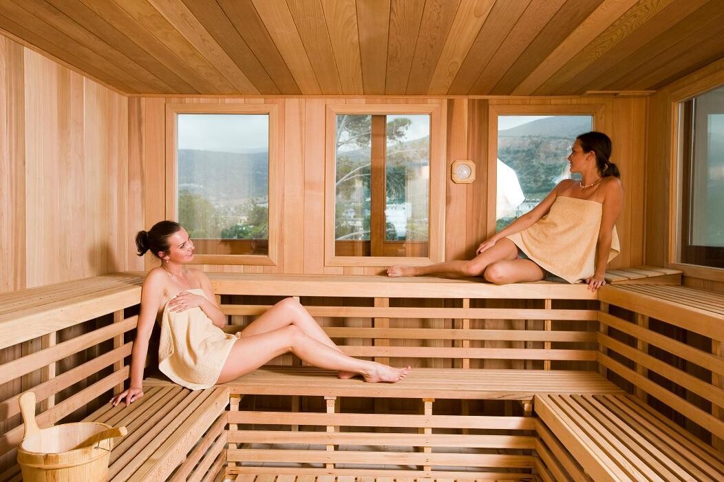Images Rocky Mountain Pools and Spas Ltd.