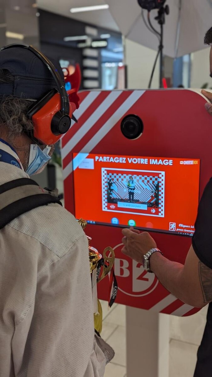 Images Activation de marque CheeeseBOX Inc.