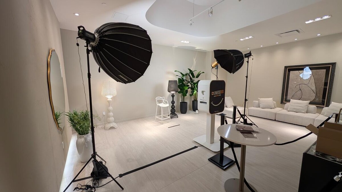 Images Activation de marque CheeeseBOX Inc.