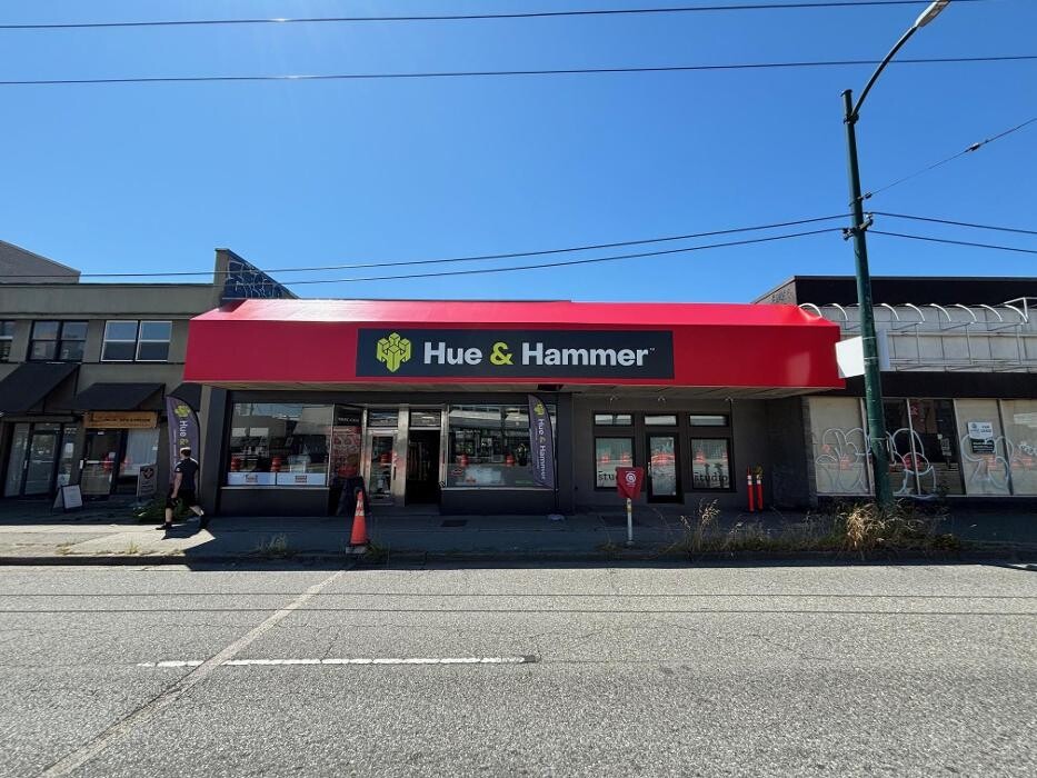 Images HUE & HAMMER: Broadway